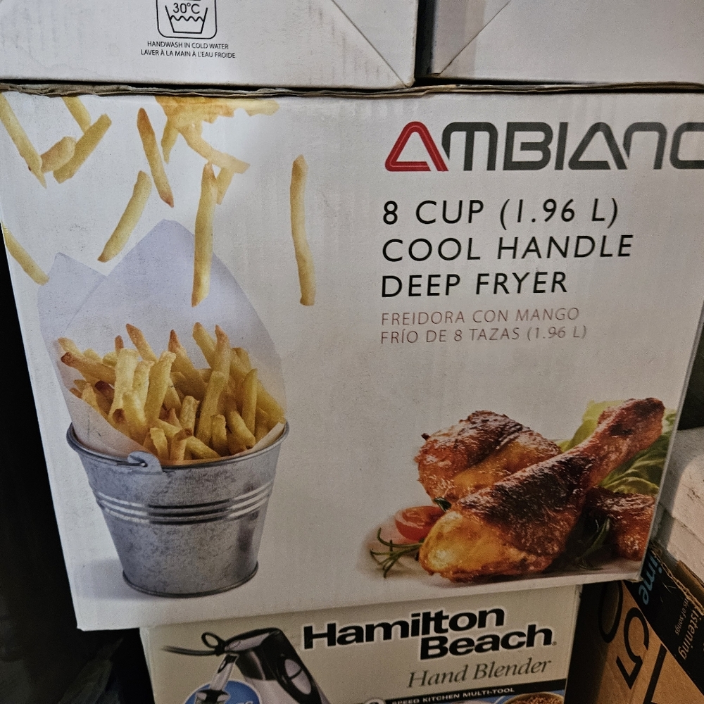 NWT Ambiano Cool Handle Deep Fryer